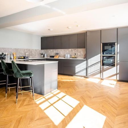 Luxury 3 Bed Penthouse With Off Street Parking Appartement Norwich Buitenkant foto